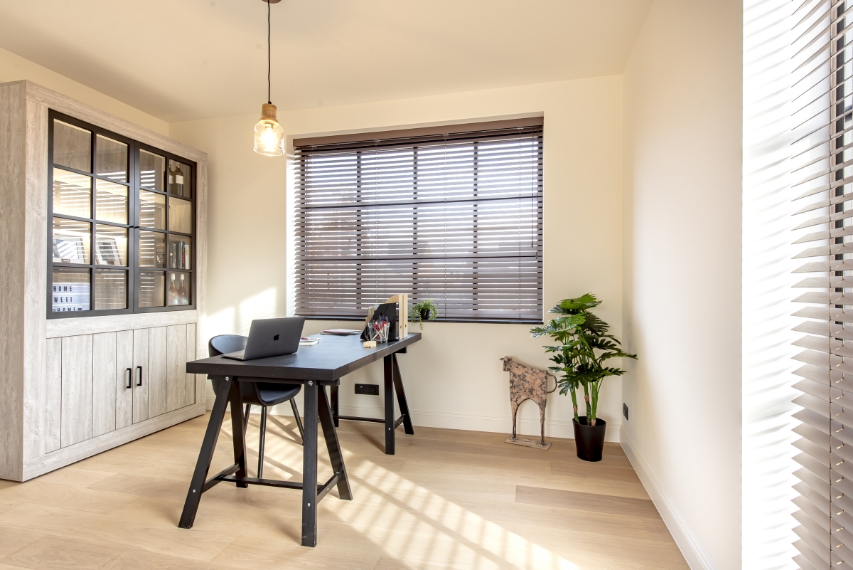 horizontale jaloezieën hout